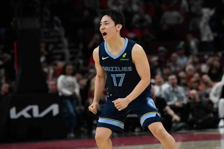 Làm mới thế giới quan của cầu thủ châu Á xây dựng ước mơ